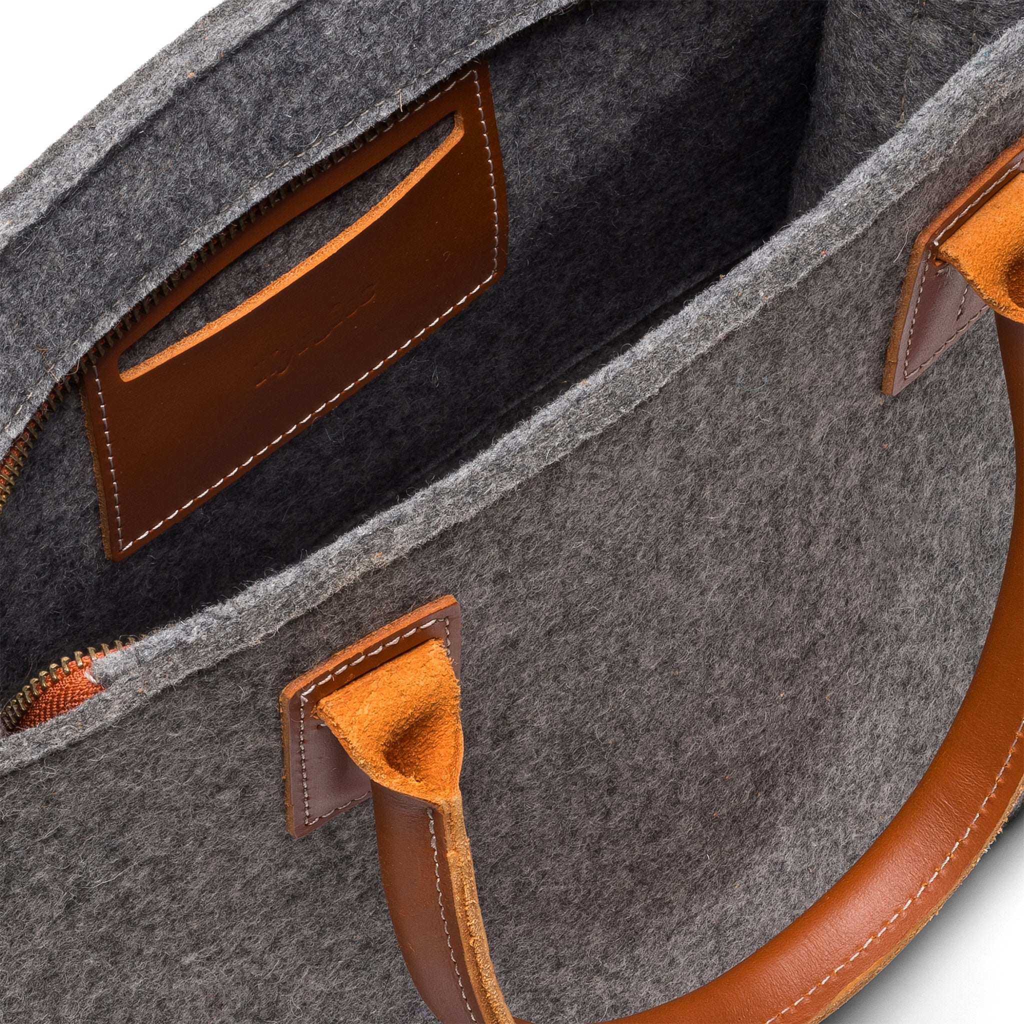 Kyrgies Handmade Wool Handbag - Image 6